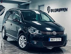 Svart Begagnad 2015 VW Touran Minibuss | 79 900 kr (Lite dyr)