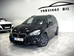 Svart Begagnad 2016 BMW 220 Gran Tourer M Sport Minibuss | 159 900 kr (Marknadspris)
