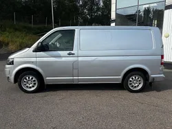 Svart Begagnad 2013 VW T5 Van | 39 000 kr