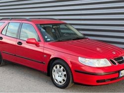 Röd Begagnad 2005 Saab 9-5 Linear Kombi | 29 900 kr (Marknadspris)