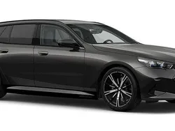 Grå Ny 2025 BMW 530e Comfort Edition Kombi | 774 900 kr (Marknadspris)