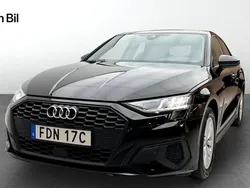 Svart Begagnad 2022 Audi A3 Sportback Proline Halvkombi | 219 000 kr (Marknadspris)