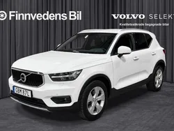 Vit Begagnad 2021 Volvo XC40 Momentum SUV | 288 800 kr (Bra pris)
