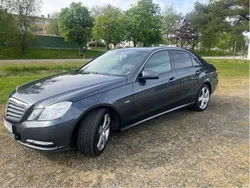 Grå Begagnad 2012 Mercedes E200 Sedan | 109 000 kr (Dyr)
