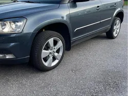 Grå Begagnad 2015 Skoda Yeti Outdoor SUV | 134 900 kr (Marknadspris)