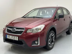Ljusröd Begagnad 2016 Subaru XV SUV | 158 900 kr
