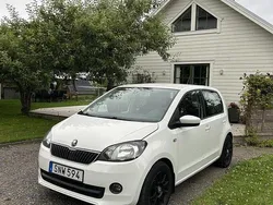 Vit Begagnad 2016 Skoda Citigo Halvkombi | 37 000 kr (Marknadspris)