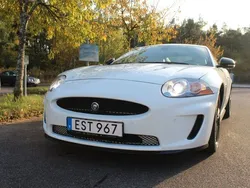 Vit Begagnad 2010 Jaguar XKR Sportkupé | 459 000 kr
