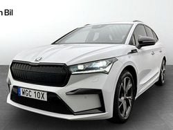 Vit (moon white metallic) Begagnad 2023 Skoda Enyaq iV SportLine SUV | 464 900 kr (Lite dyr)