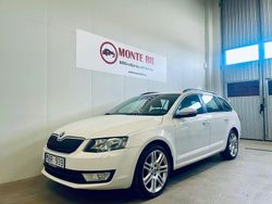 Vit Begagnad 2013 Skoda Octavia Ambition Kombi | 99 900 kr (Dyr)