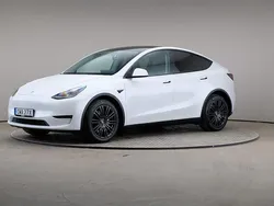 Vit Begagnad 2023 Tesla Model Y Long Range SUV | 419 000 kr