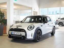 Silver Begagnad 2021 Mini Cooper Halvkombi | 269 800 kr (Marknadspris)