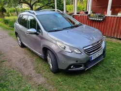 Grå Begagnad 2014 Peugeot 2008 SUV | 75 000 kr (Marknadspris)