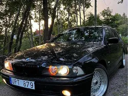 Svart Begagnad 2004 BMW 525 Kombi | 77 500 kr (Dyr)