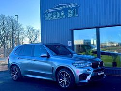 Grå Begagnad 2015 BMW X5 M SUV | 529 900 kr
