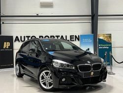 Svart Begagnad 2015 BMW 218 M Sport Minibuss | 139 900 kr (Marknadspris)
