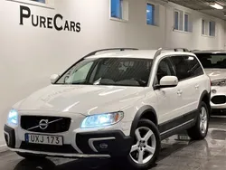 Vit Begagnad 2015 Volvo XC70 SUV | 109 900 kr (Bra pris)