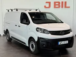 Vit Begagnad 2023 Opel Vivaro Business Van | 349 900 kr (Marknadspris)