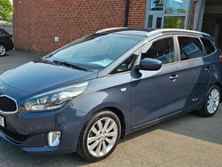 Blå Begagnad 2015 Kia Carens Minibuss | 139 900 kr (Lite dyr)