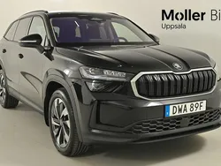 Svart (black magic pärleffekt me) Ny 2025 Skoda Kodiaq Selection SUV | 483 400 kr