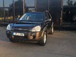 Svart Begagnad 2006 Hyundai Tucson SUV | 54 900 kr (Marknadspris)