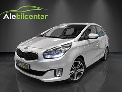 Grå Begagnad 2016 Kia Carens Minibuss | 139 900 kr (Bra pris)