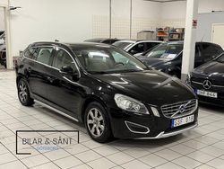 Svart Begagnad 2010 Volvo V60 Momentum Kombi | 54 900 kr (Marknadspris)