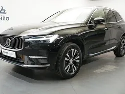 Svart Begagnad 2023 Volvo XC60 Core SUV | 439 900 kr (Bra pris)