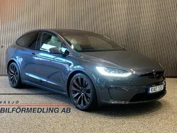 Grå Begagnad 2022 Tesla Model X Plaid SUV | 949 000 kr (Dyr)