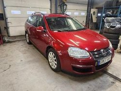 Röd Begagnad 2008 VW Golf VI Kombi | 25 000 kr (Marknadspris)
