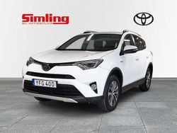 Vit Begagnad 2016 Toyota RAV4 Hybrid Active SUV | 219 900 kr (Marknadspris)
