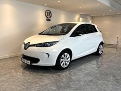 Vit Begagnad 2014 Renault Zoe Halvkombi | 59 900 kr (Lite dyr)