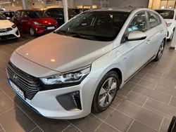 Silver Begagnad 2017 Hyundai Ioniq Eco Sedan | 149 000 kr (Marknadspris)