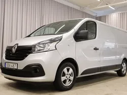 Silver Begagnad 2016 Renault Trafic Van | 139 900 kr (Marknadspris)