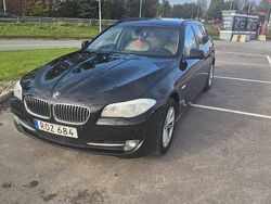 Svart Begagnad 2013 BMW 520 Kombi | 99 000 kr (Marknadspris)