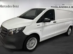 Vit Ny 2025 Mercedes e-Vito Minibuss | 661 250 kr (Lite dyr)