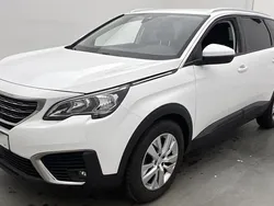 Vit Begagnad 2019 Peugeot 5008 Minibuss | 229 000 kr (Marknadspris)