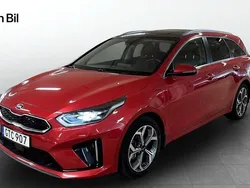 Röd Begagnad 2021 Kia Ceed Sportswagon Kombi | 239 800 kr (Marknadspris)