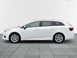 Begagnad 2017 Toyota Avensis Kombi | 153 000 kr (Lite dyr)