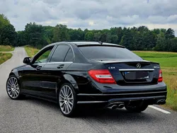 Svart Begagnad 2009 Mercedes C63 AMG AMG Sedan | 225 000 kr (Superpris)