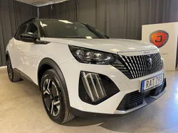 Vit Begagnad 2023 Peugeot 2008 GTi SUV | 239 900 kr (Marknadspris)