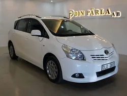 Vit Begagnad 2010 Toyota Verso Minibuss | 49 900 kr (Marknadspris)