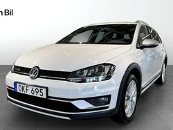 Vit Begagnad 2016 VW Golf Alltrack Kombi | 194 900 kr (Marknadspris)