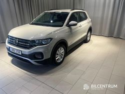 Grå Begagnad 2023 VW T-Cross Life SUV | 209 900 kr (Marknadspris)