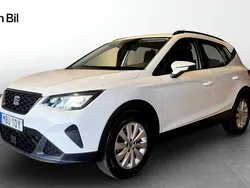 Vit Begagnad 2022 Seat Arona Style SUV | 179 900 kr (Marknadspris)