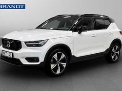 Vit Begagnad 2022 Volvo XC40 R-Design SUV | 369 900 kr (Marknadspris)