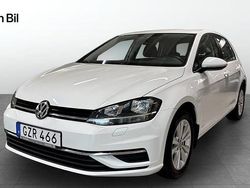 Vit (pure white) Begagnad 2018 VW Golf VII Halvkombi | 174 900 kr (Lite dyr)