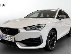 Vit (candy white) Begagnad 2023 Cupra Leon Kombi | 254 900 kr (Bra pris)