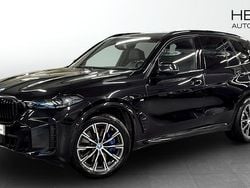 Svart (black) Begagnad 2023 BMW X5 Comfort Edition SUV | 844 700 kr (Superpris)
