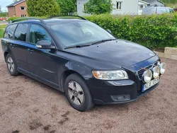Svart Begagnad 2010 Volvo V50 Kombi | 47 000 kr (Marknadspris)